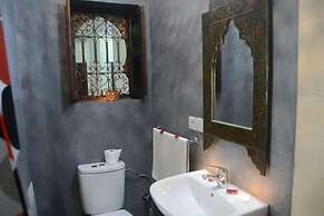 Riad Makech