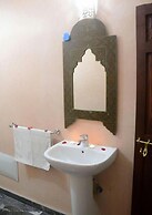 Riad Makech