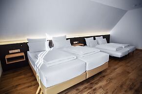 Hotel U7
