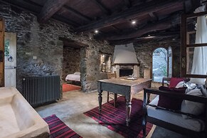 Milia Mountain Retreat