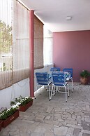 Dora Apartments