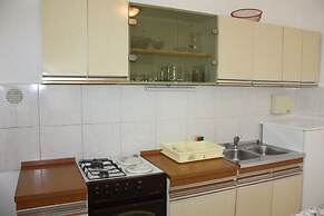 Nives Apartment