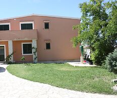 Nives Apartment