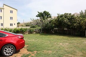 Pintar Apartment