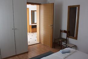 Pintar Apartment