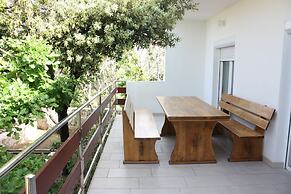 Pintar Apartment