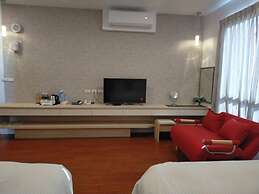K-1 Hotel