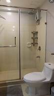 Makati CBD Resort 2 bedroom
