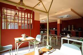 4 Monkeys Hotel