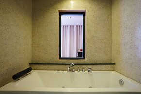 4 Monkeys Hotel