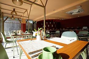 4 Monkeys Hotel