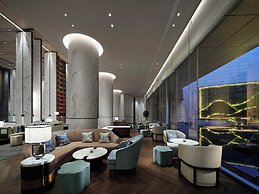 HUALUXE Nanjing Yangtze River by IHG