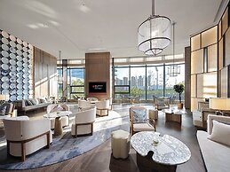 HUALUXE Nanjing Yangtze River by IHG