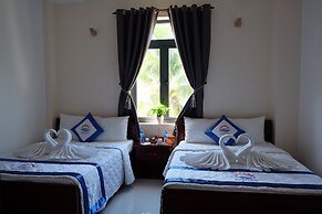 Happy View Hotel