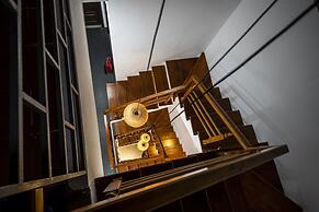 The 1993 Homestay