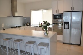 Waterview- Stoneleigh at Yarra