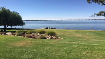Waterview- Stoneleigh at Yarra