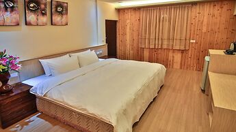 Dawn Of Tarot B&B