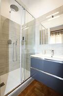 Unique Luxury Apartment and Rooms