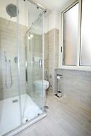 Unique Luxury Apartment and Rooms