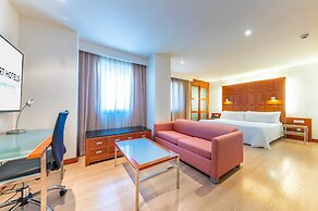 Port Azafata Valencia Hotel