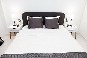 Modern Glamorous Apt in Athens DT