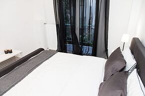 Modern Glamorous Apt in Athens DT