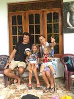 toropi homestay