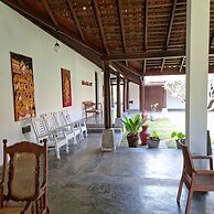 Ardeen Villa