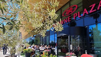 Crowne Plaza Nice Grand Arenas by IHG