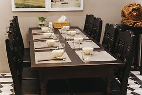 Hue 1962 Inn