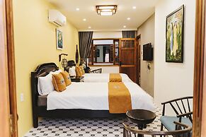 Hue 1962 Inn