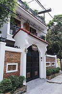 Hue 1962 Inn