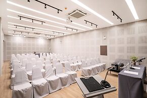 Xotel