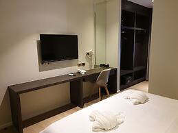 Xotel