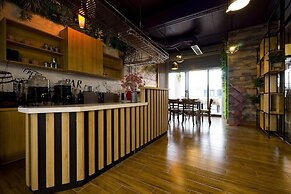 BBQ Hostel