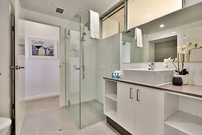 Whitsunday Apartment on Level 6