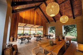 Roukh Kiri Khaoyai, The Centara Collection