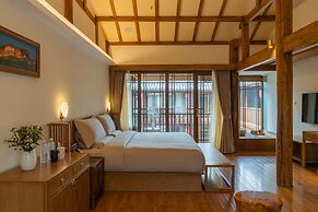 Lijiang Passing-Cloud Resort