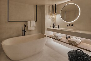 You And Me Suites