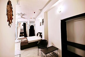 The Lake View Hotel – On Lake Pichola