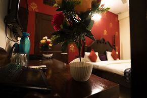 The Lake View Hotel – On Lake Pichola