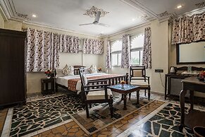 The Lake View Hotel – On Lake Pichola