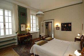 Palazzo Arrivabene B&B