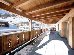 Spacious Apartment in Gerlos near Ski Area