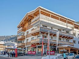 Spacious Apartment in Gerlos near Ski Area