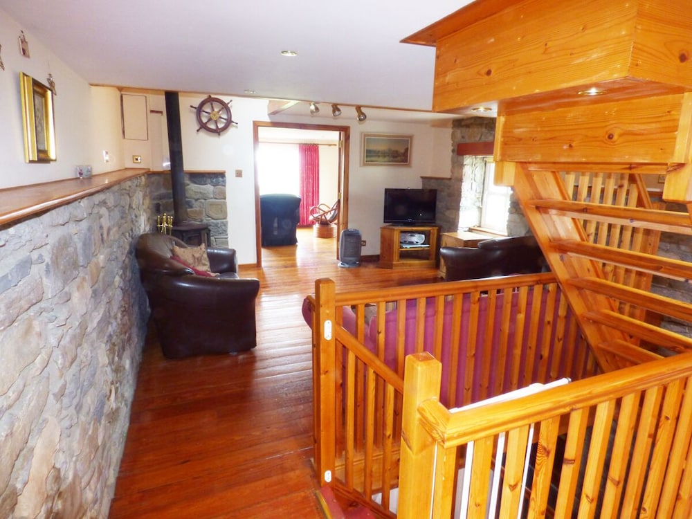 2 Fishery Cottages