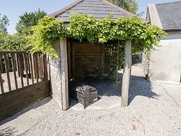 The Visiting House