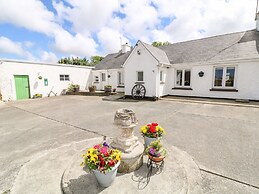 Whispering Willows - The Bungalow