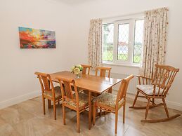 Dirreen House